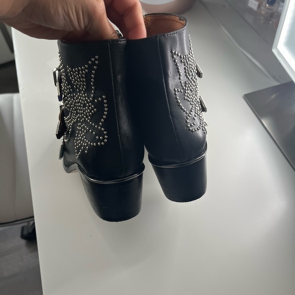 Studded black boots - Picture 2 of 4